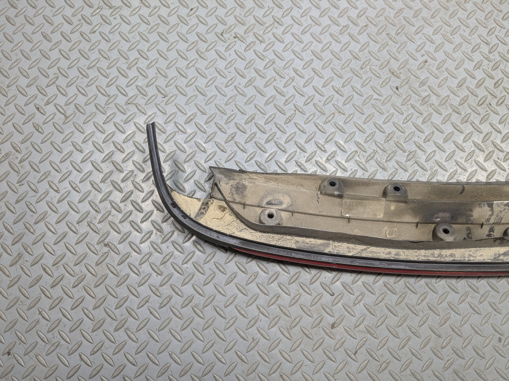 2011 - 2014 MINI COOPER CLUBMAN OEM REAR THIRD BRAKE LIGHT AVOIDANCE WITH TRIM