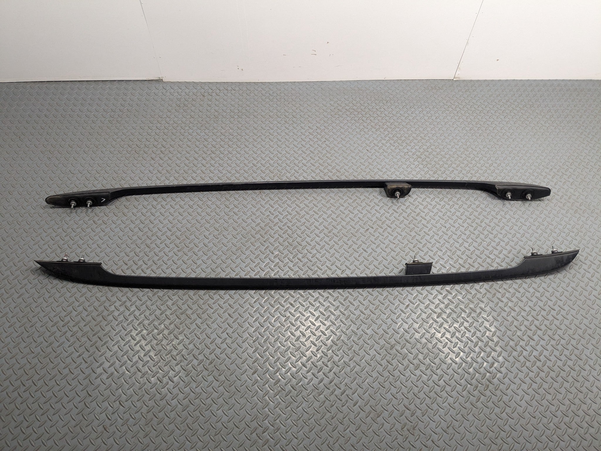 2011 - 2014 MINI COOPER CLUBMAN OEM LUGGAGE CARRIER SIDE ROOF RAIL BAR ASSEMBLY