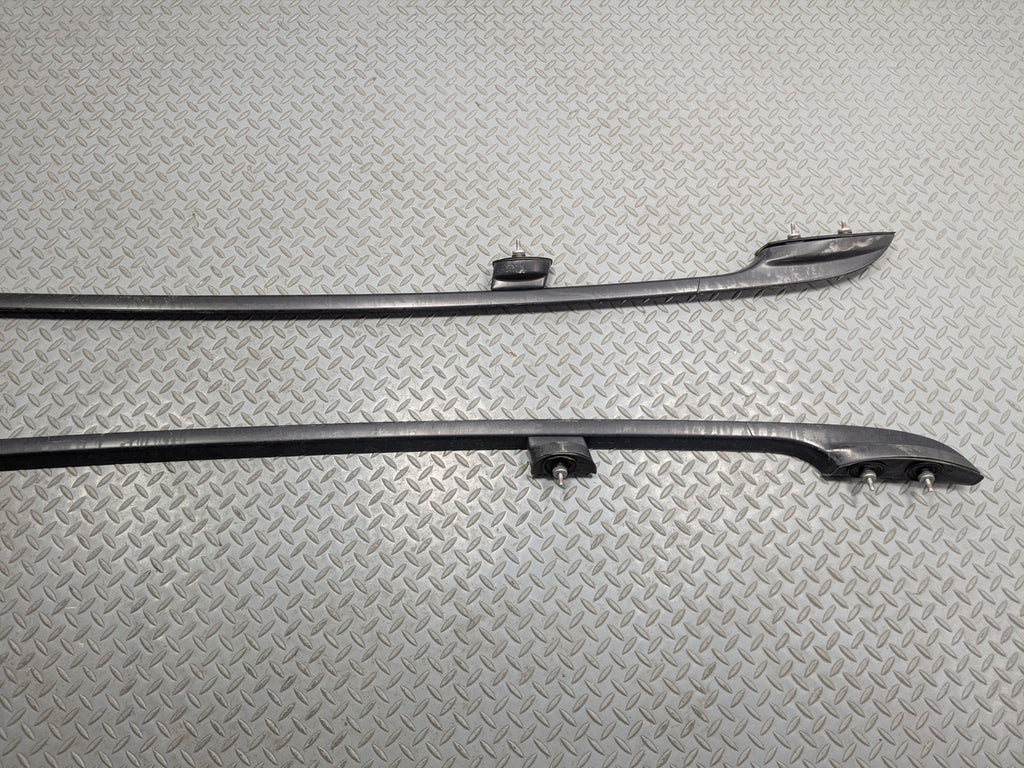 2011 - 2014 MINI COOPER CLUBMAN OEM LUGGAGE CARRIER SIDE ROOF RAIL BAR ASSEMBLY