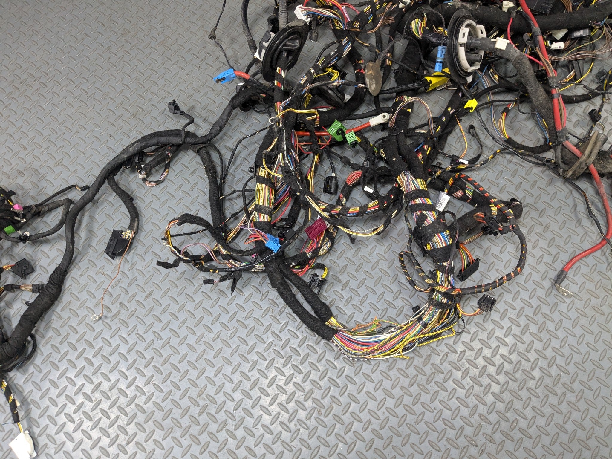 11 - 14 MINI COOPER CLUBMAN OEM INTERIOR BODY WIRE HARNESS CABLE AND CONNECTOR
