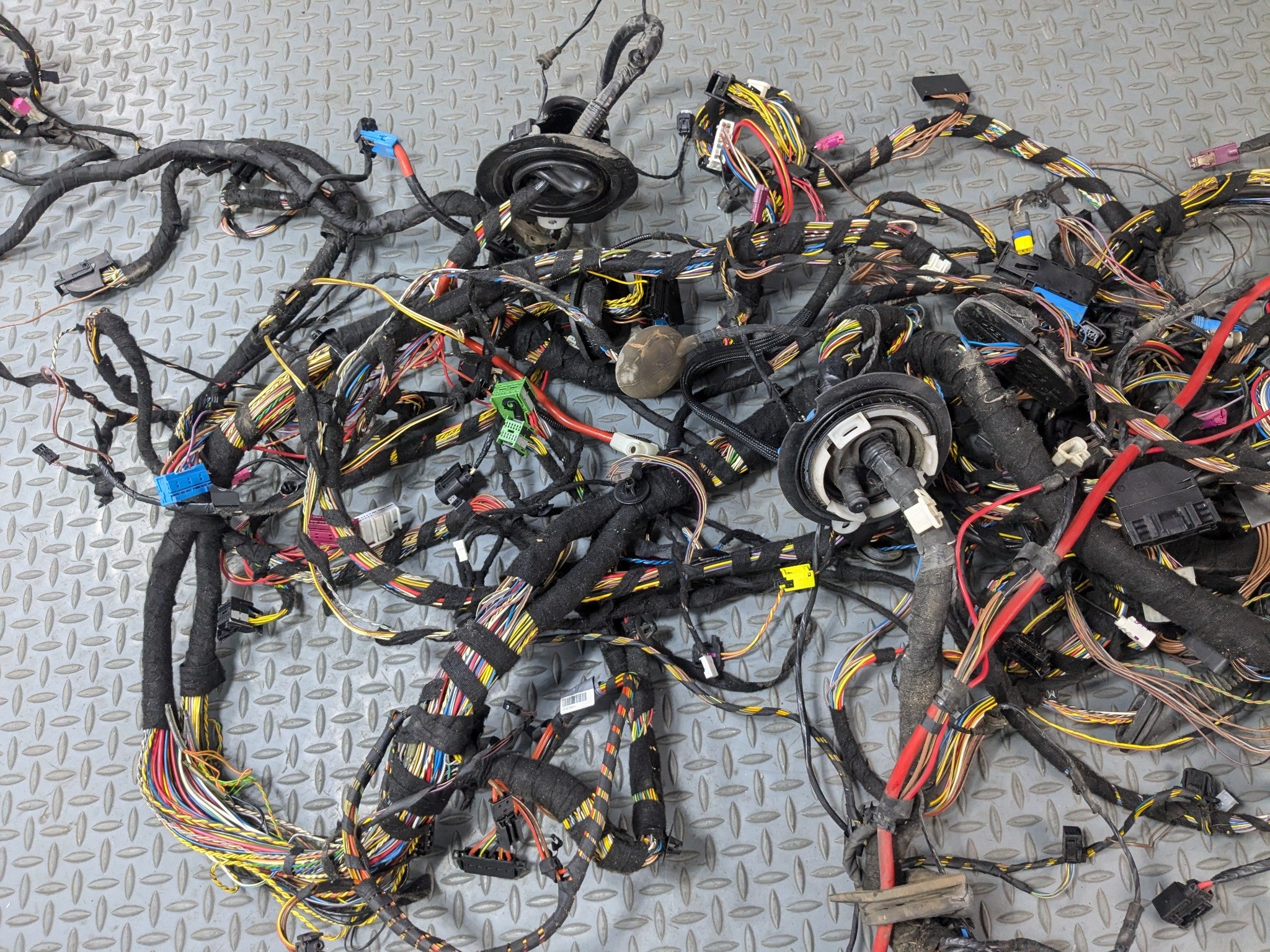 11 - 14 MINI COOPER CLUBMAN OEM INTERIOR BODY WIRE HARNESS CABLE AND CONNECTOR