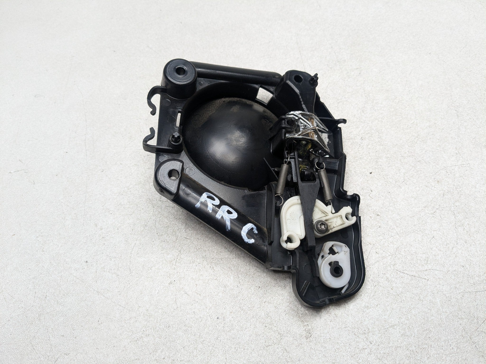 2011 - 2014 MINI COOPER CLUBMAN OEM INSIDE DOOR HANDLE REAR RIGHT PASSENGER SIDE