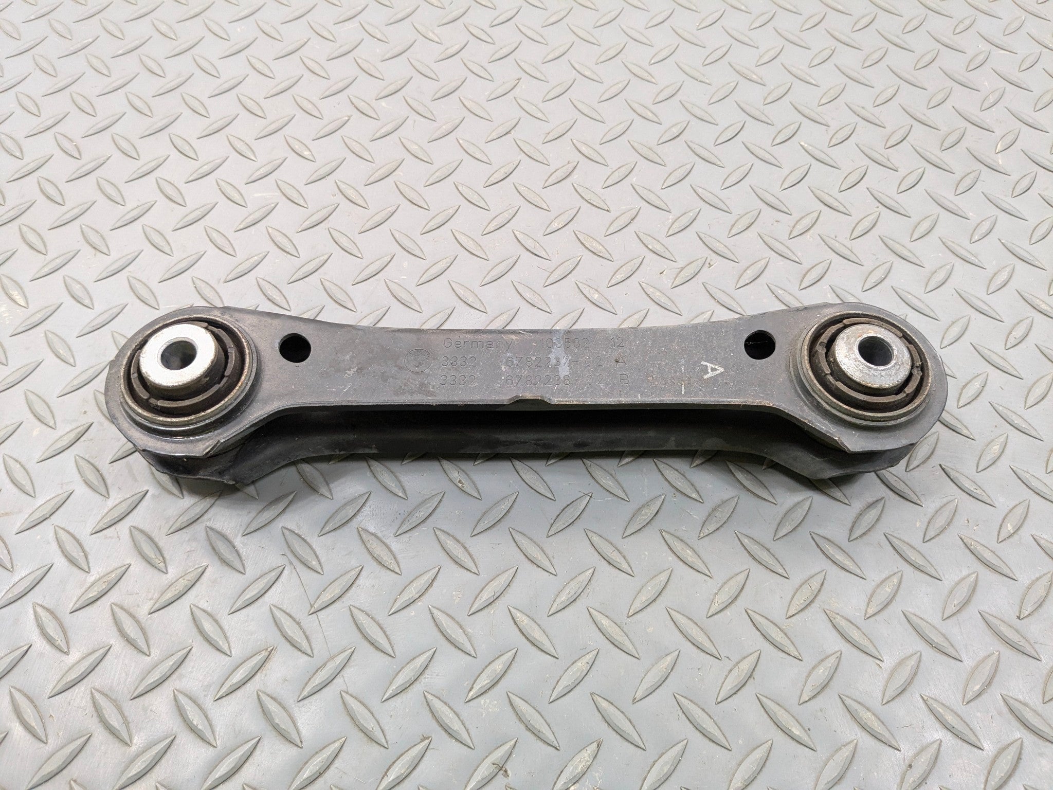 2013 - 2015 BMW X1 OEM UPPER FORWARD CONTROL ARM REAR RIGHT PASSENGER SIDE