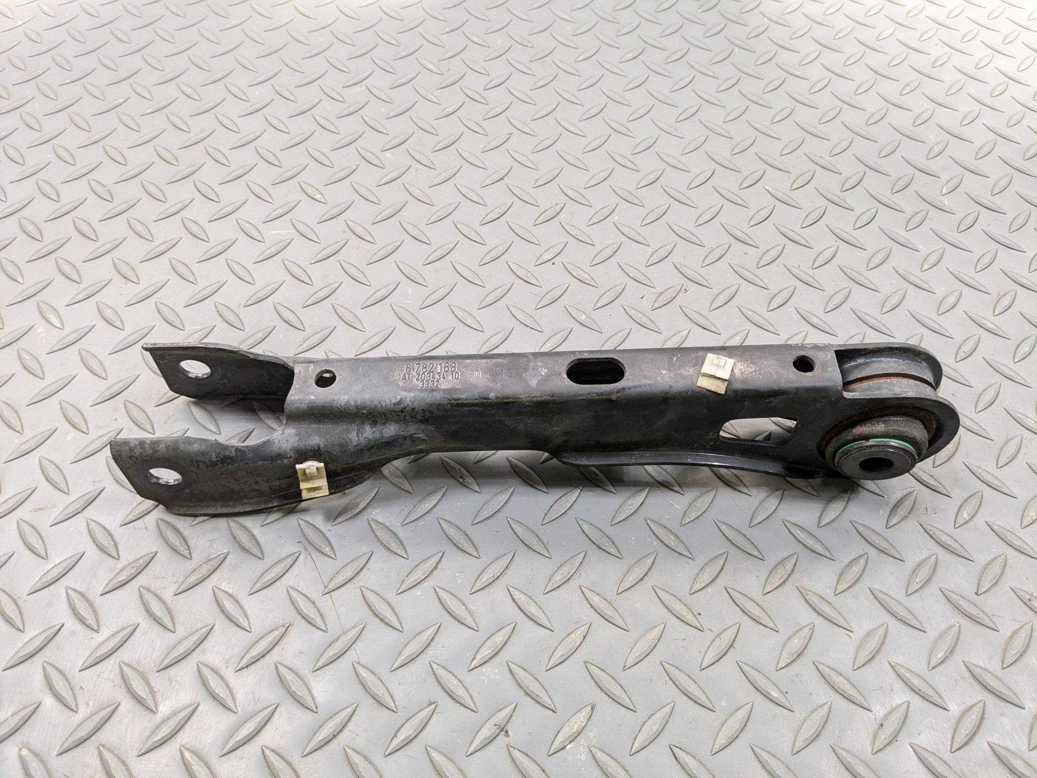 2013 - 2015 BMW X1 OEM LOWER SUSPENSION CONTROL ARM REAR RIGHT PASSENGER SIDE