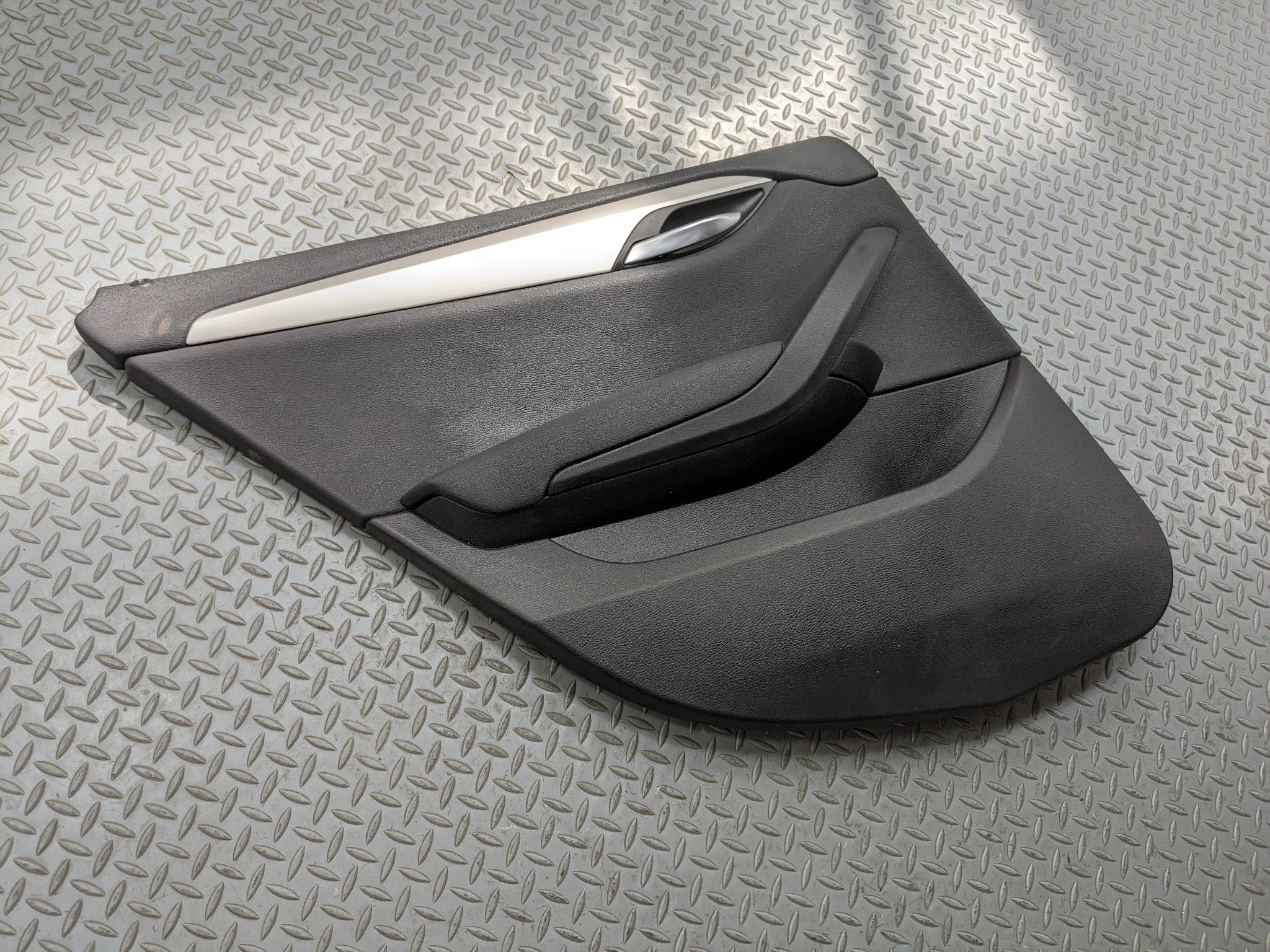 2013 - 2015 BMW X1 OEM INTERIOR DOOR TRIM PANEL BLACK REAR LEFT DRIVER SIDE