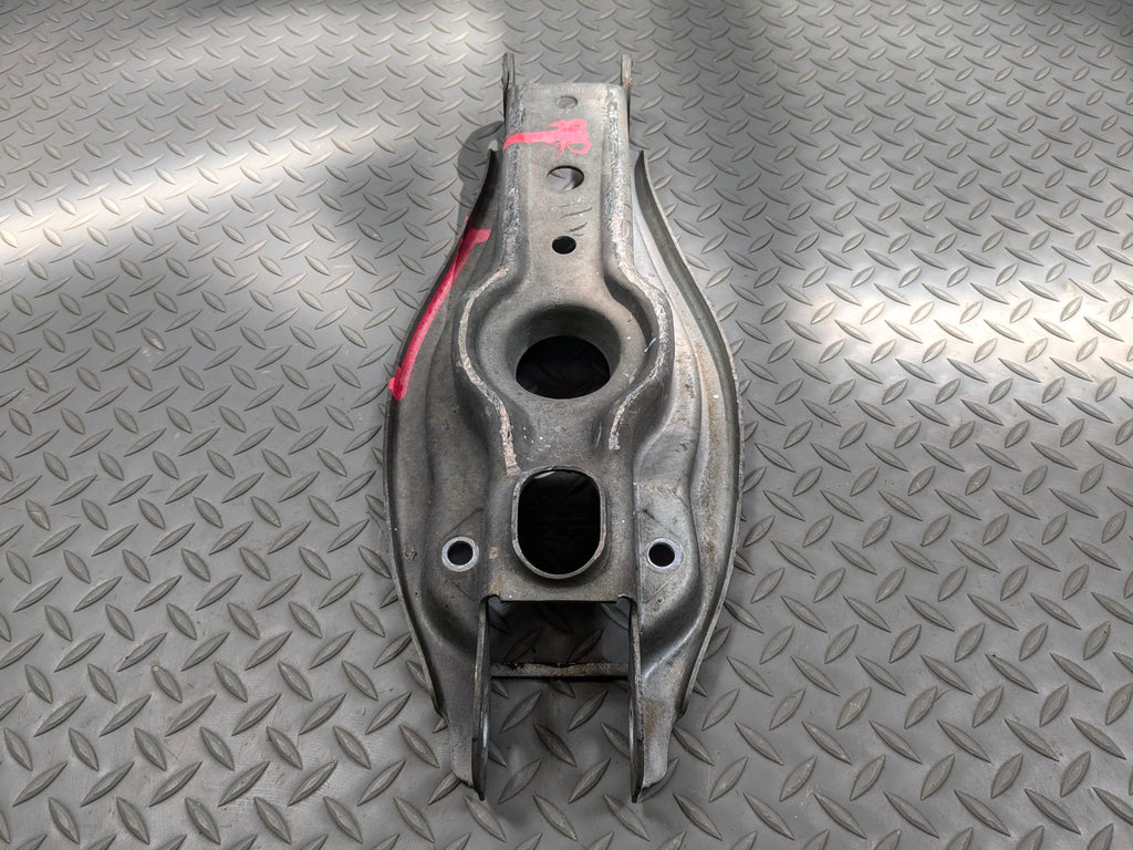 2013 - 2015 BMW X1 OEM LOWER SPRING PERCH CONTROL ARM REAR RIGHT PASSENGER SIDE