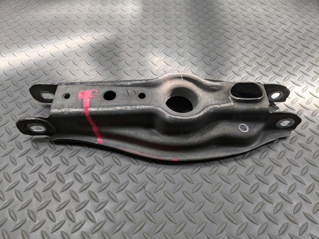 2013 - 2015 BMW X1 OEM LOWER SPRING PERCH CONTROL ARM REAR RIGHT PASSENGER SIDE