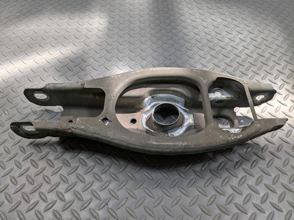 2013 - 2015 BMW X1 OEM LOWER SPRING PERCH CONTROL ARM REAR RIGHT PASSENGER SIDE