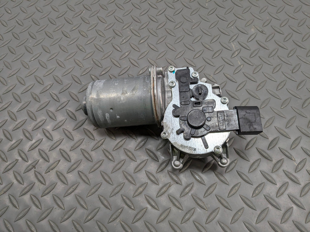2013 - 2015 BMW X1 OEM WIPER MOTOR FRONT WINDSHIELD WASHER WITHOUT LINKAGE