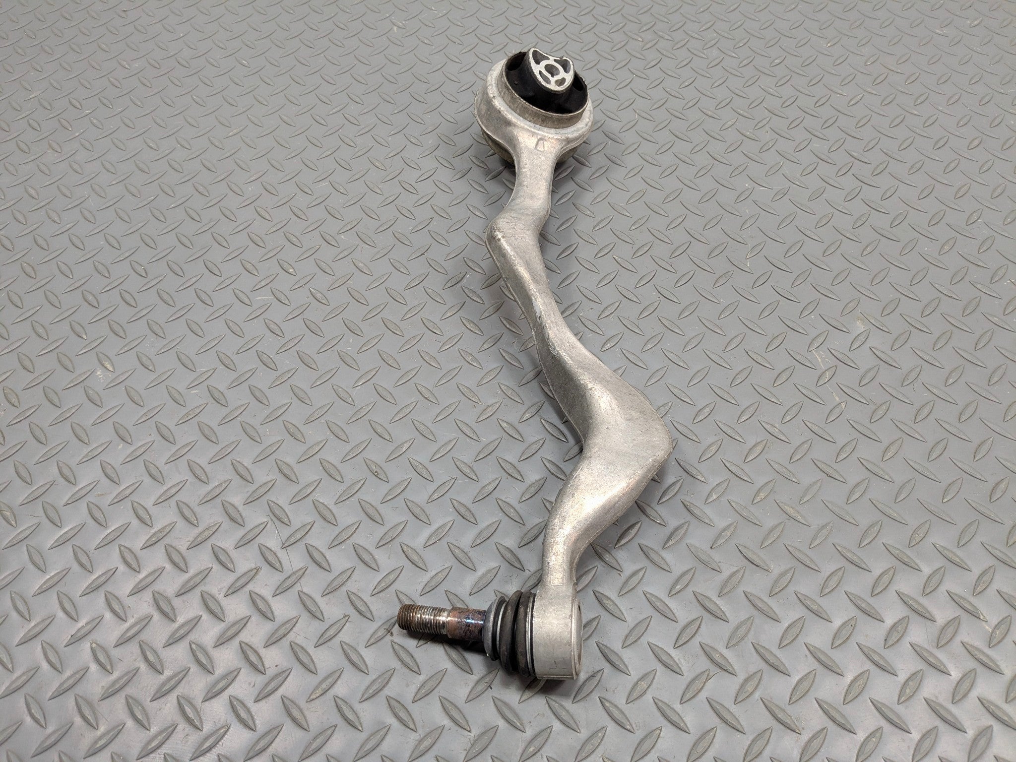 2013 - 2015 BMW X1 OEM LOWER FORWARD CONTROL ARM RWD FRONT RIGHT PASSENGER SIDE