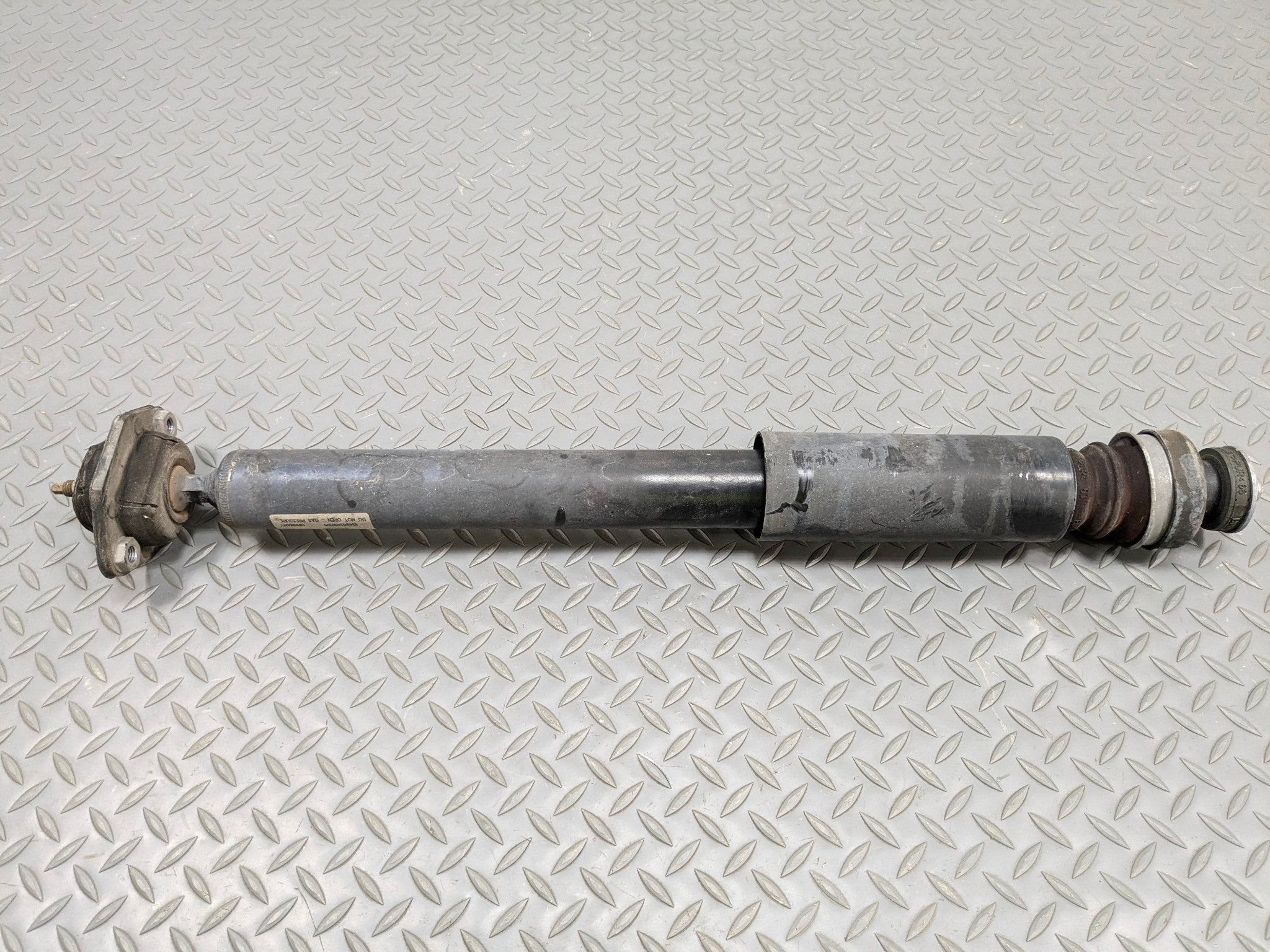 2013 - 2015 BMW X1 OEM SUSPENSION SHOCK ABSORBER STRUT REAR RIGHT PASSENGER SIDE