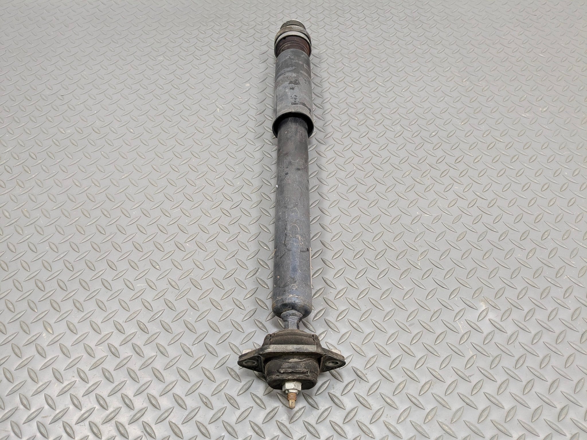 2013 - 2015 BMW X1 OEM SUSPENSION SHOCK ABSORBER STRUT REAR RIGHT PASSENGER SIDE