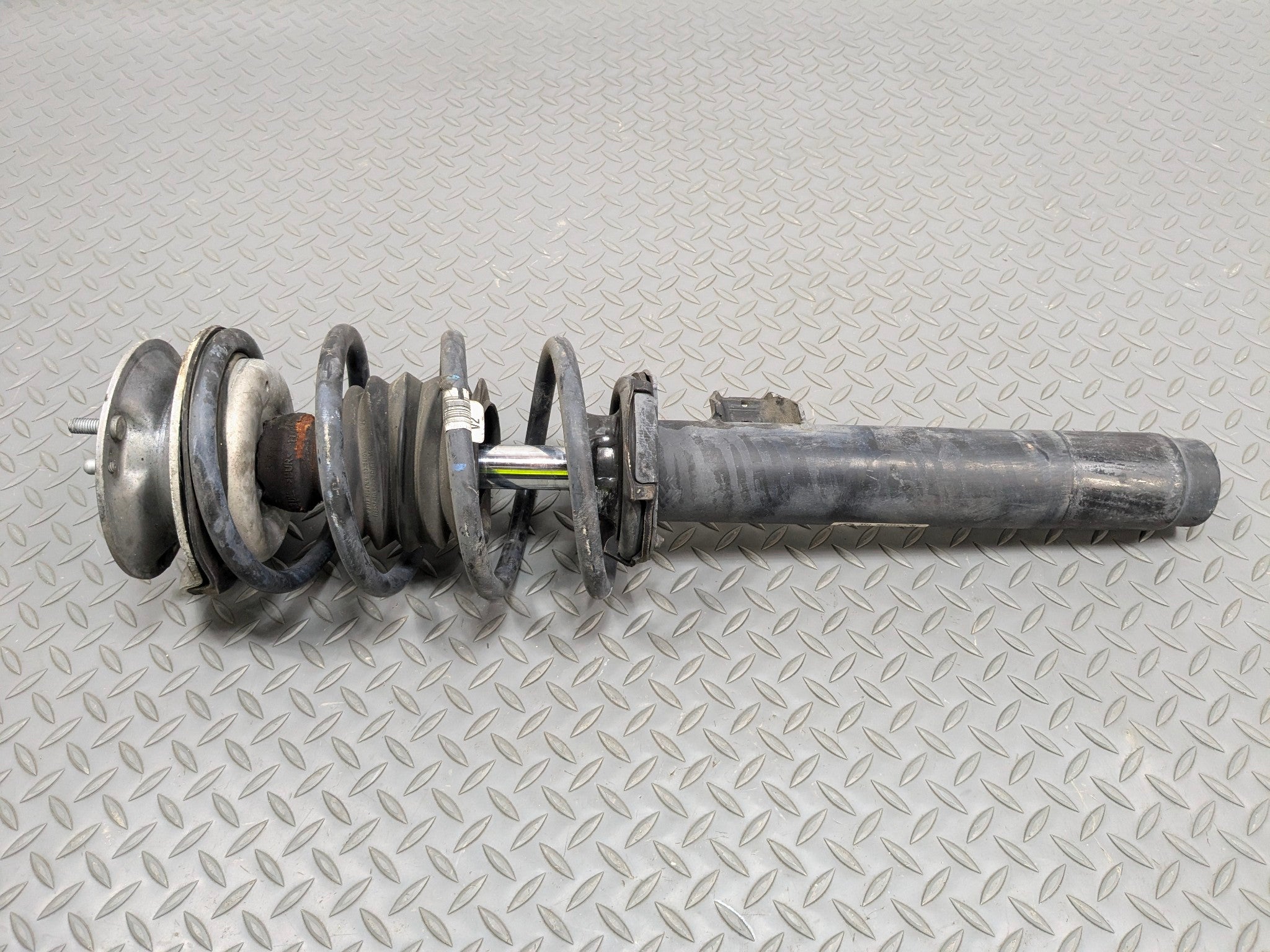2013 - 2015 BMW X1 OEM SUSPENSION SHOCK ABSORBER STRUT ASSEMBLY FRONT LEFT SIDE