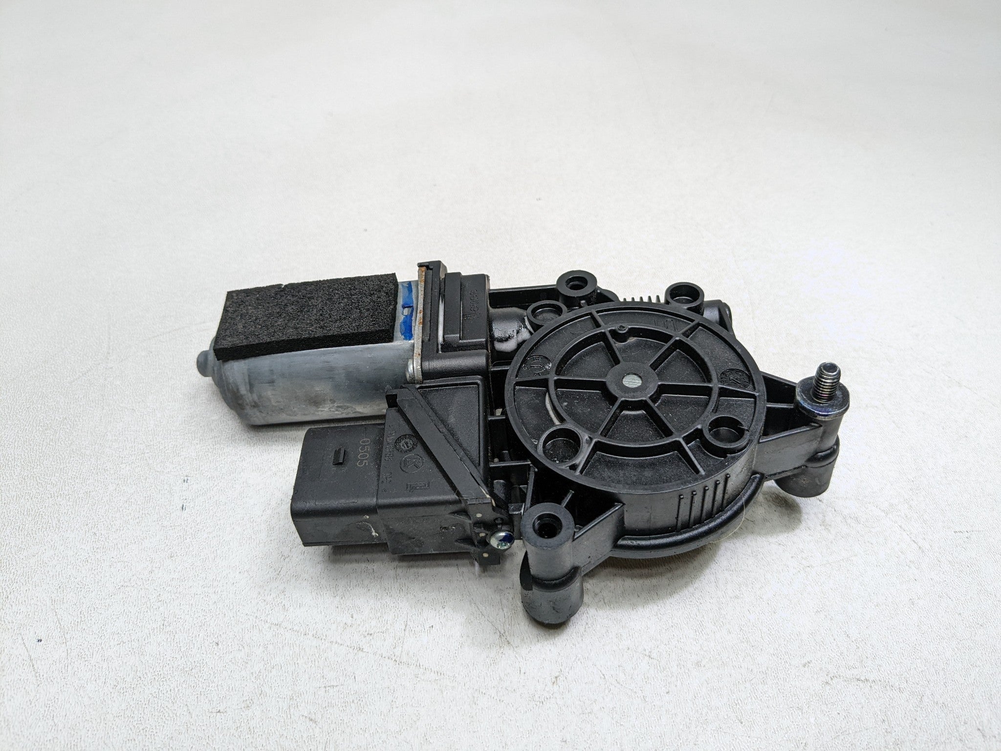 2013 - 2015 BMW X1 OEM POWER WINDOW MOTOR ASSEMBLY REAR LEFT DRIVER SIDE