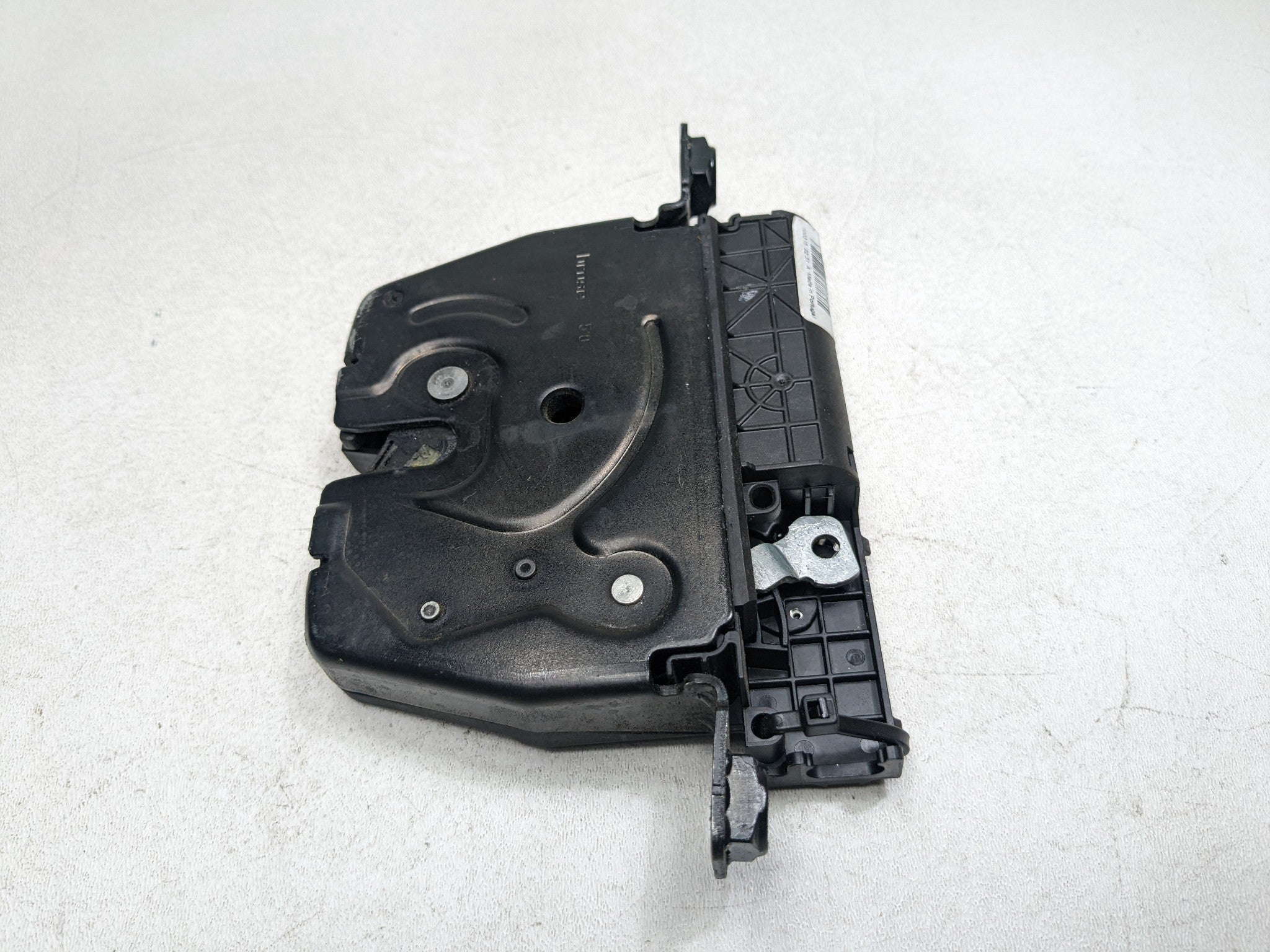 2013 - 2015 BMW X1 OEM LID LATCH REAR TRUNK LIFTGATE LOCK RELEASE ACTUATOR