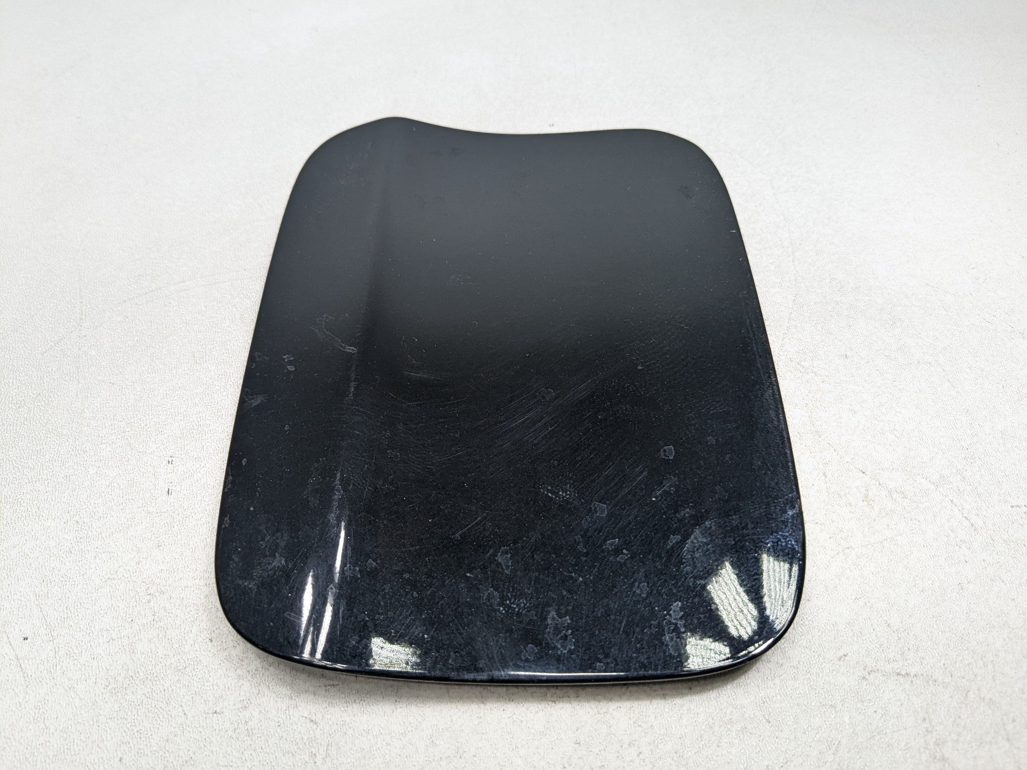 2013 - 2015 BMW X1 OEM GAS FILLER FUEL TANK DOOR LID COVER BLACK