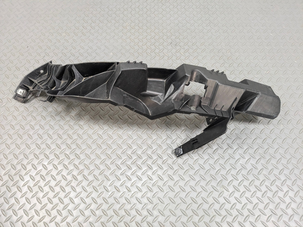 2013 - 2015 BMW X1 OEM HEADLIGHT MOUNTING BRACKET RIGHT PASSENGER SIDE
