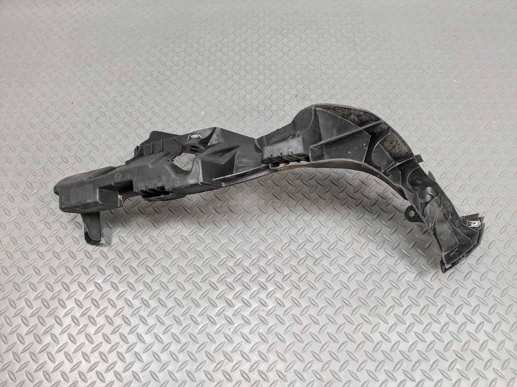 2013 - 2015 BMW X1 OEM HEADLIGHT MOUNTING BRACKET RIGHT PASSENGER SIDE