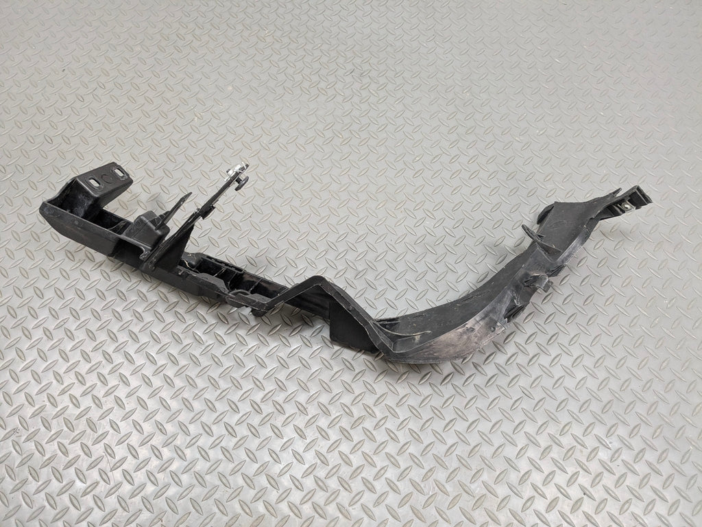 2013 - 2015 BMW X1 OEM HEADLIGHT MOUNTING BRACKET RIGHT PASSENGER SIDE