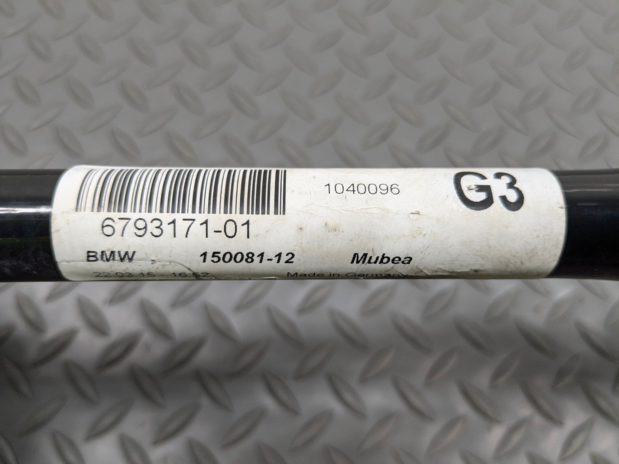 2013 - 2015 BMW X1 OEM SUSPENSION ANTI ROLL STABILIZER SWAY BAR FRONT SIDE