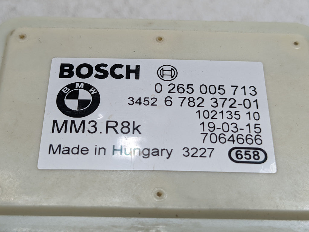 2013 - 2015 BMW X1 OEM SPEED ACCELERATION YAW RATE SENSOR CONTROL MODULE UNIT