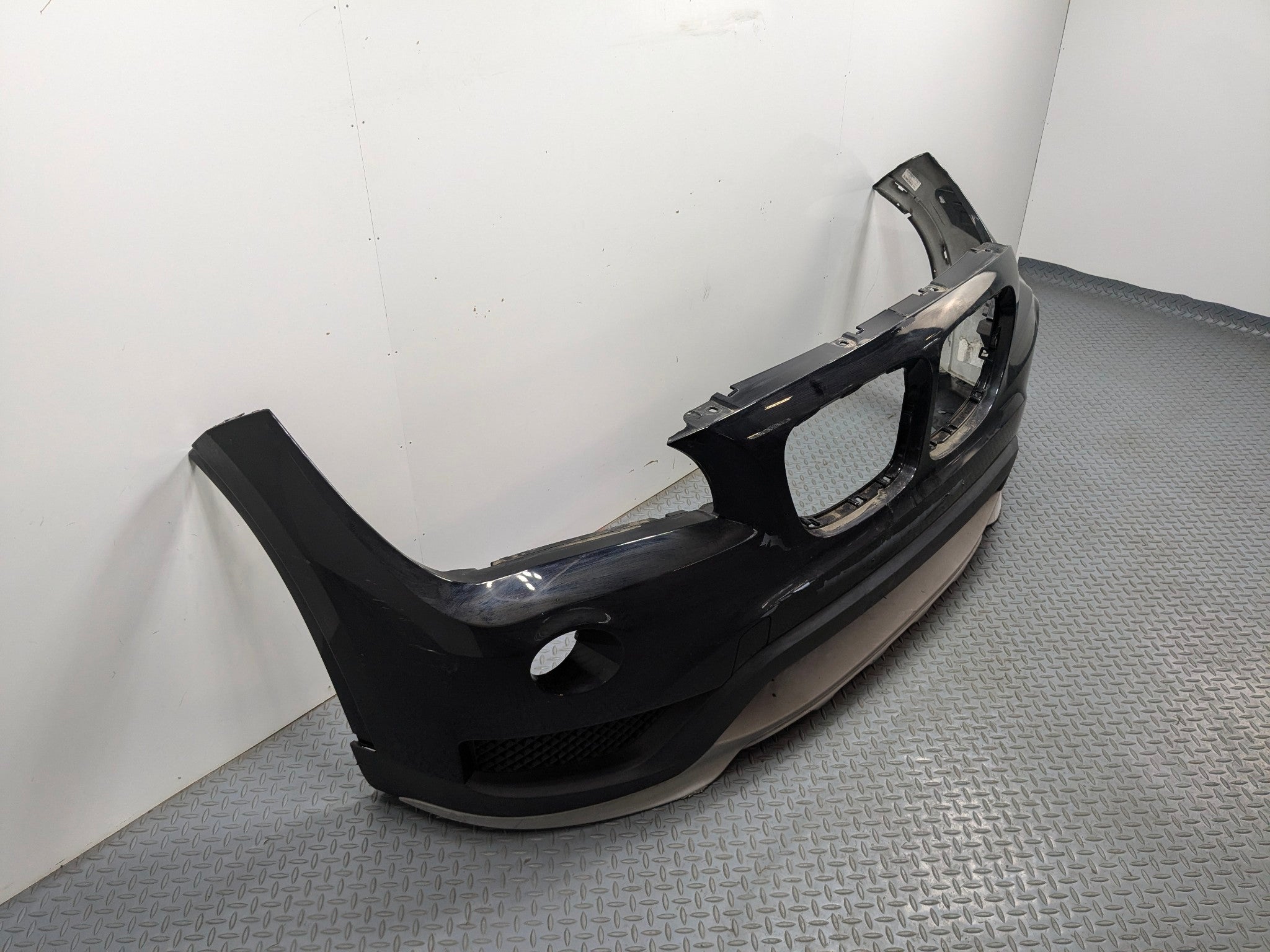 2013 - 2015 BMW X1 OEM FRONT BUMPER COVER PANEL ASSEMBLY BLACK