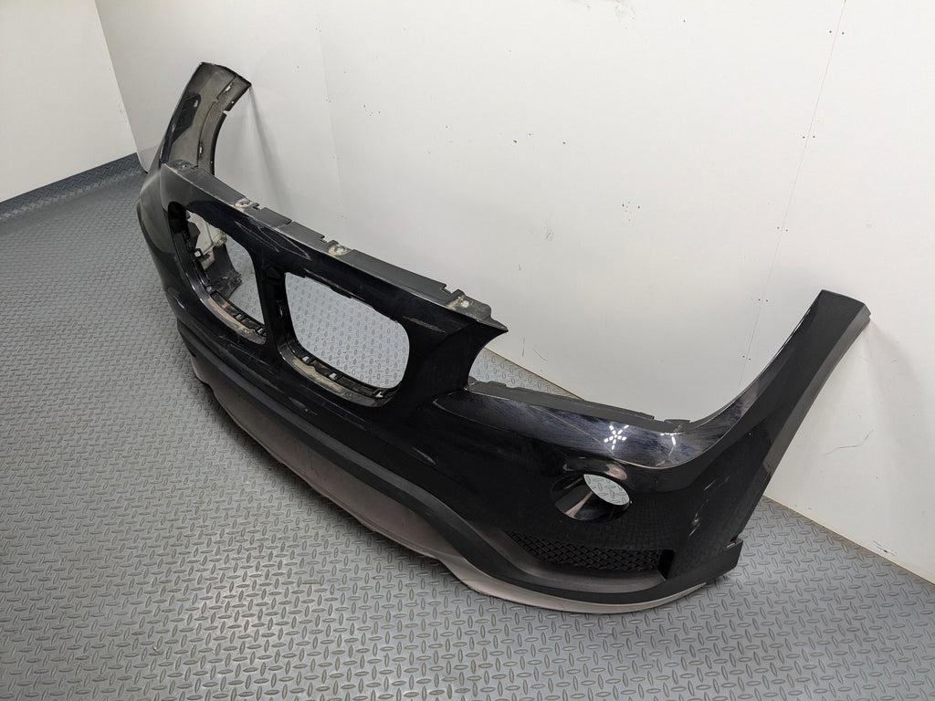 2013 - 2015 BMW X1 OEM FRONT BUMPER COVER PANEL ASSEMBLY BLACK