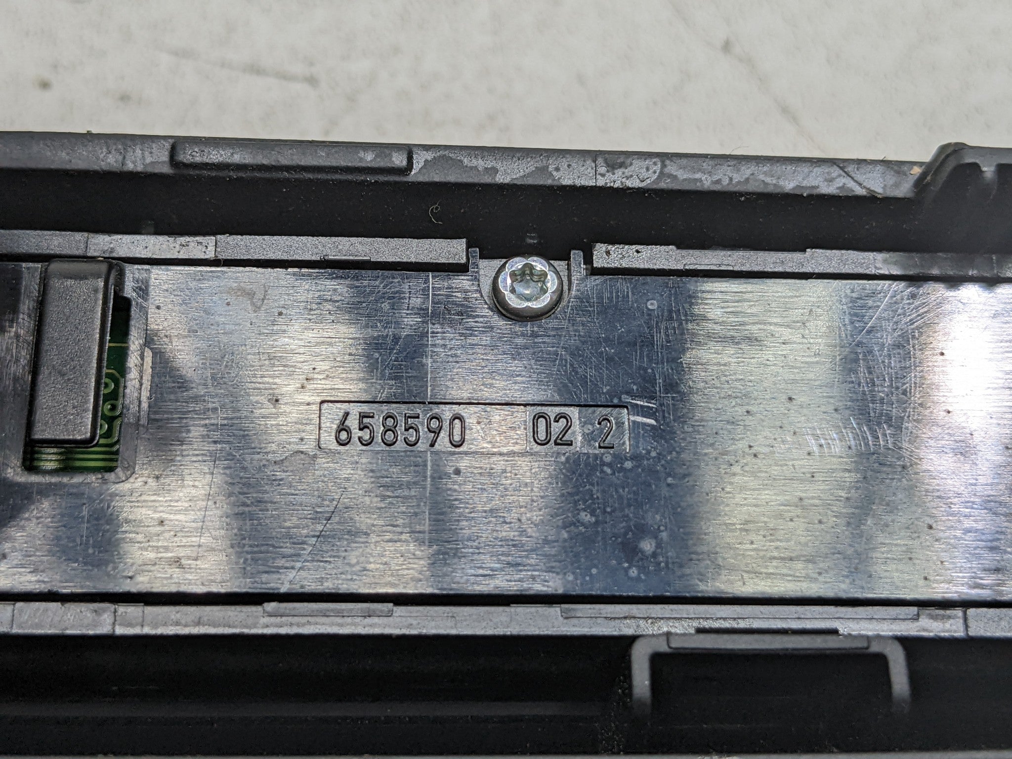 2013 - 2015 BMW X1 OEM TRACTION CONTROL PDC SWITCH BUTTON PANEL BLACK