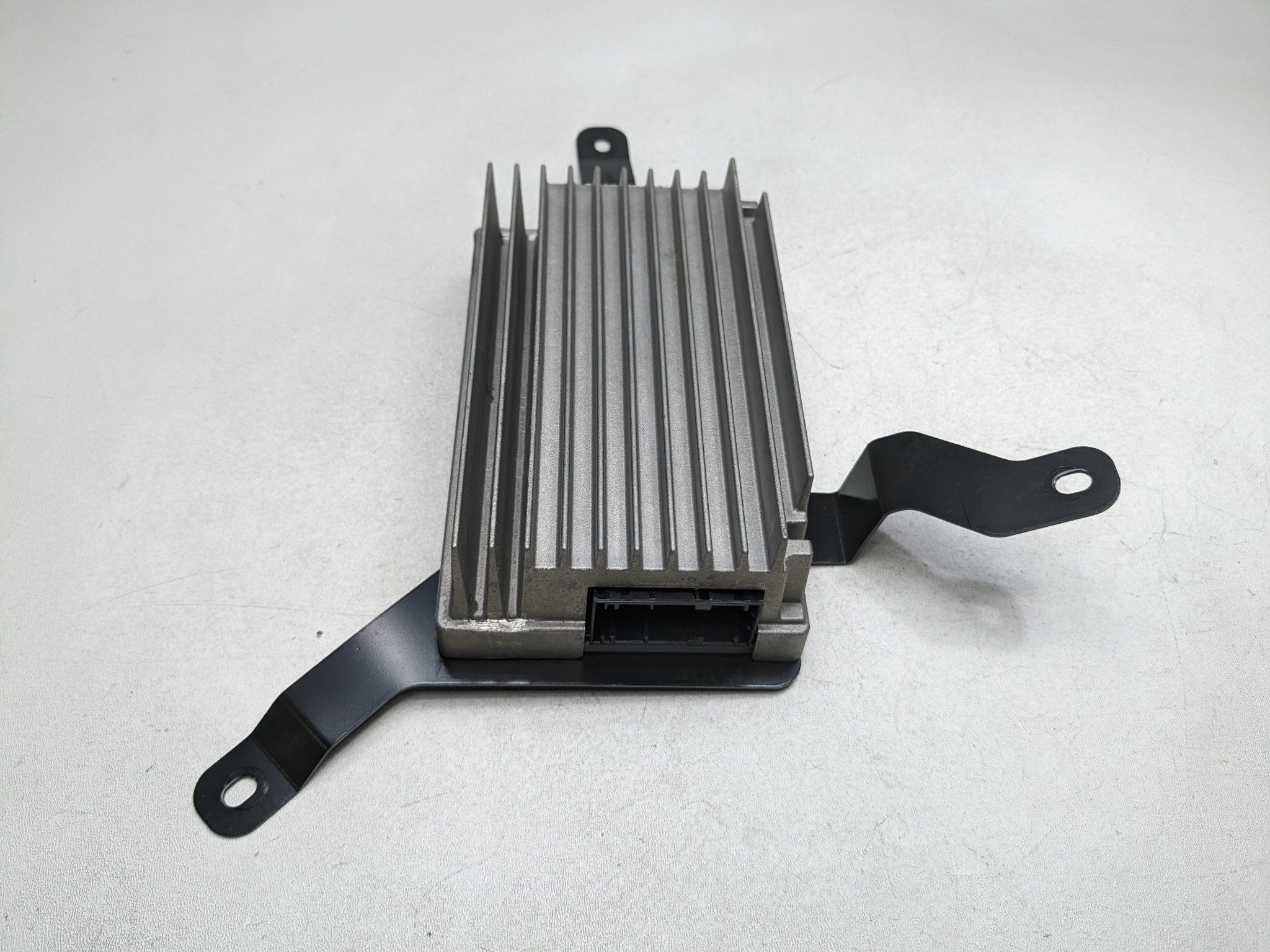 2013 - 2015 BMW X1 OEM AMPLIFIER RADIO AUDIO STEREO SOUND SYSTEM MODULE UNIT