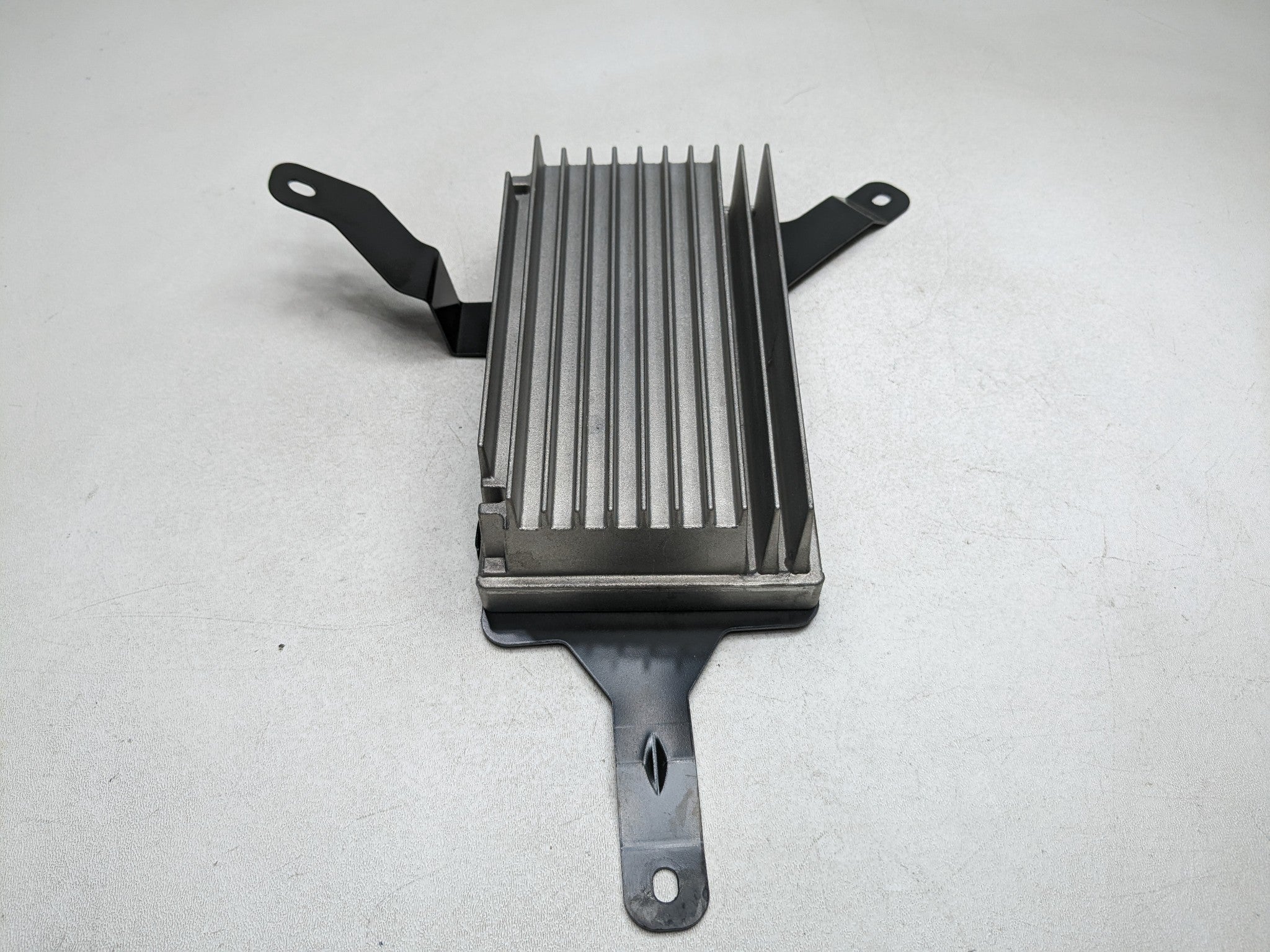 2013 - 2015 BMW X1 OEM AMPLIFIER RADIO AUDIO STEREO SOUND SYSTEM MODULE UNIT