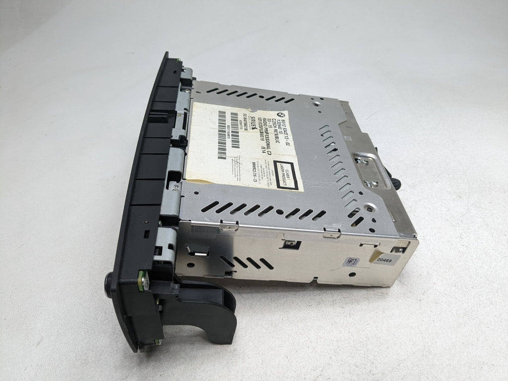 2013 - 2015 BMW X1 OEM NAVIGATION SYSTEM GPS AM FM RADIO SIRIUS CD PLAYER UNIT