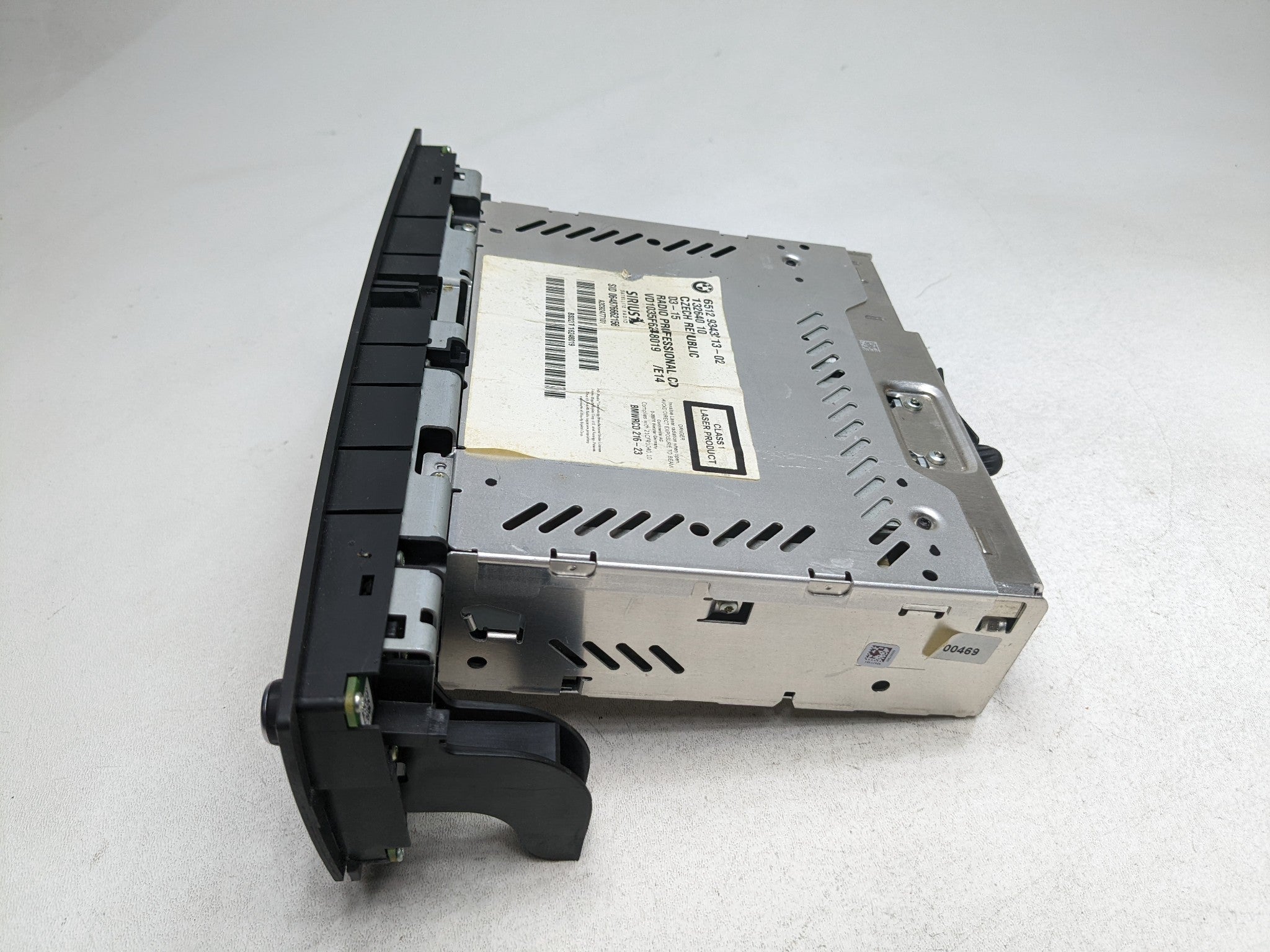 2013 - 2015 BMW X1 OEM NAVIGATION SYSTEM GPS AM FM RADIO SIRIUS CD PLAYER UNIT