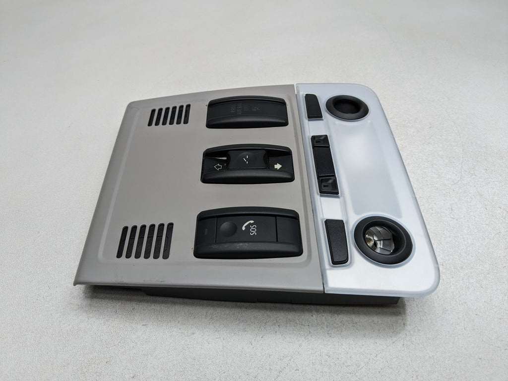 2013 - 2015 BMW X1 OEM INTERIOR LIGHT ASSEMBLY FRONT OVERHEAD UPPER ROOF