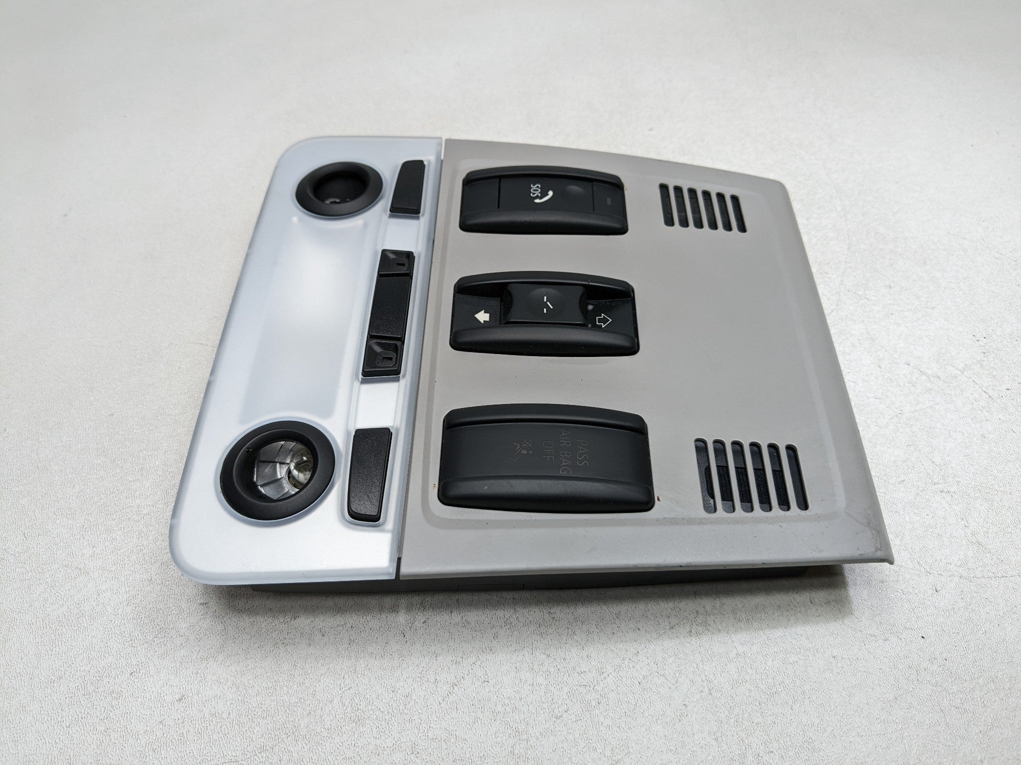 2013 - 2015 BMW X1 OEM INTERIOR LIGHT ASSEMBLY FRONT OVERHEAD UPPER ROOF