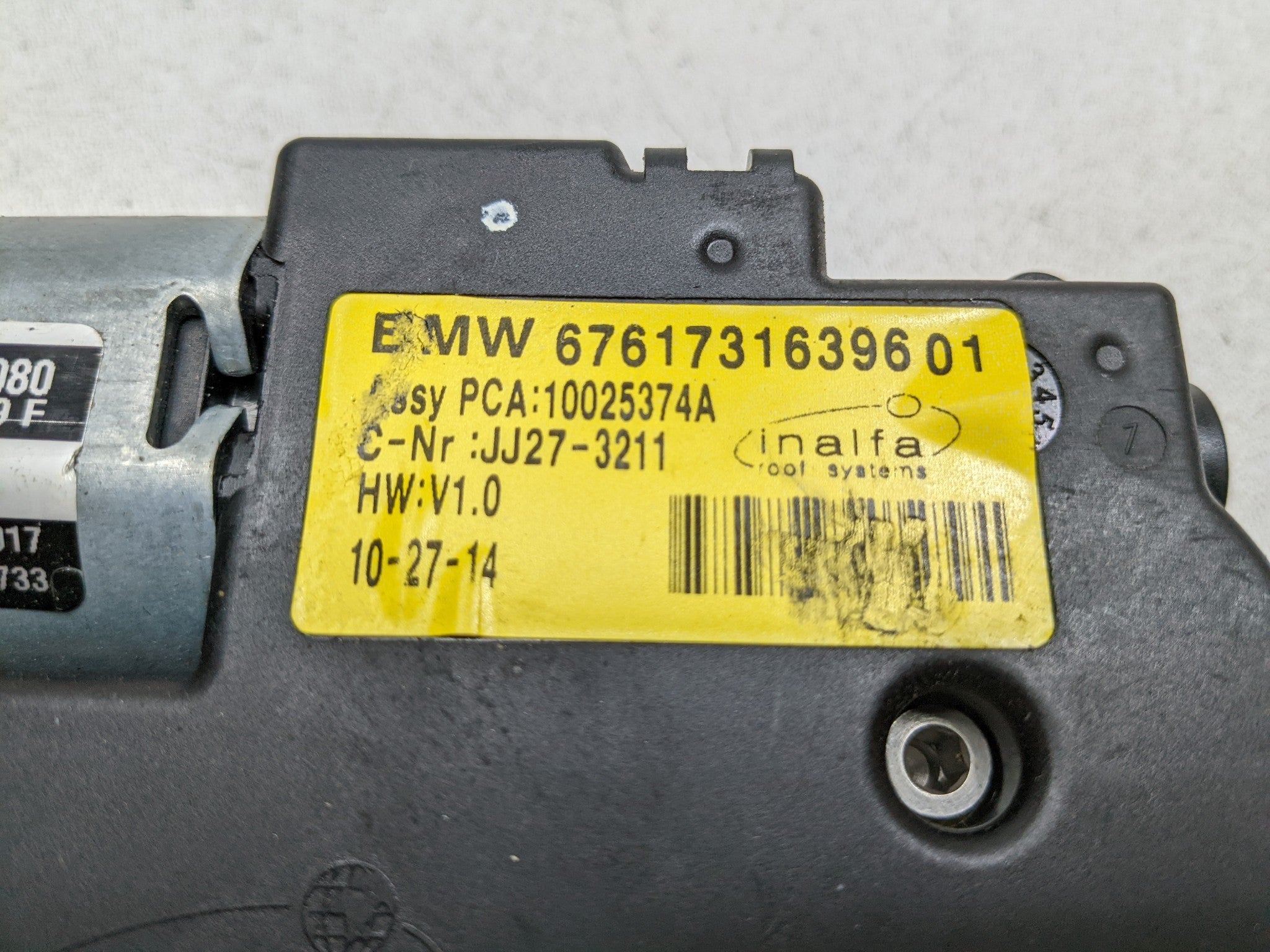 2013 - 2015 BMW X1 OEM FRONT UPPER OVERHEAD SUNROOF GLASS SLIDING MOTOR ASSEMBLY