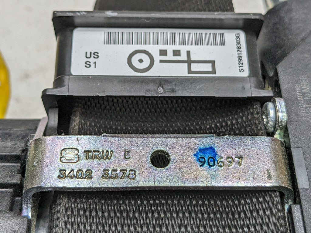 2013 - 2015 BMW X1 OEM SAFETY SEAT BELT RETRACTOR BLACK FRONT LEFT DRIVER SIDE