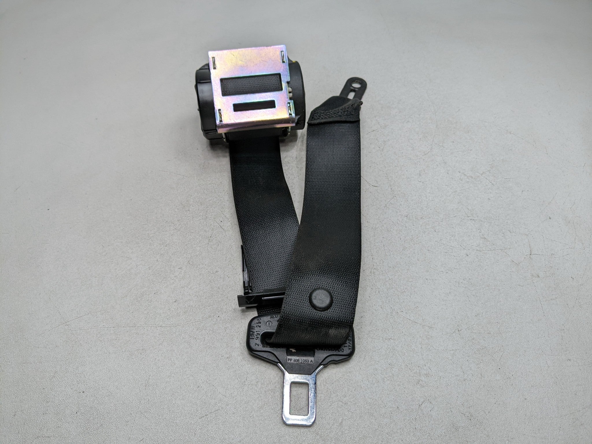 2013 - 2015 BMW X1 OEM SAFETY SEAT BELT RETRACTOR BLACK REAR LEFT DRIVER SIDE