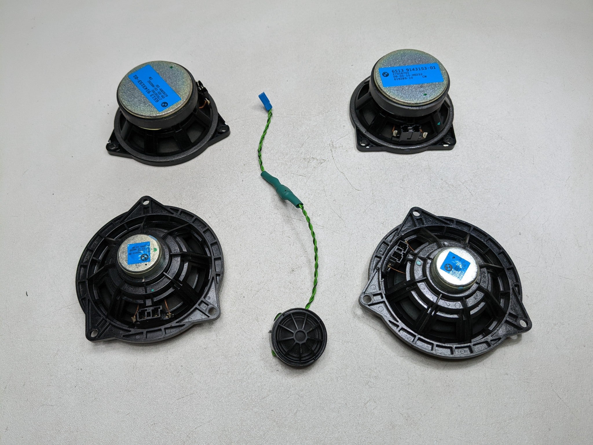 2013 - 2015 BMW X1 OEM DOOR AUDIO SPEAKER SET OF FIVE FRONT AND REAR SIDE