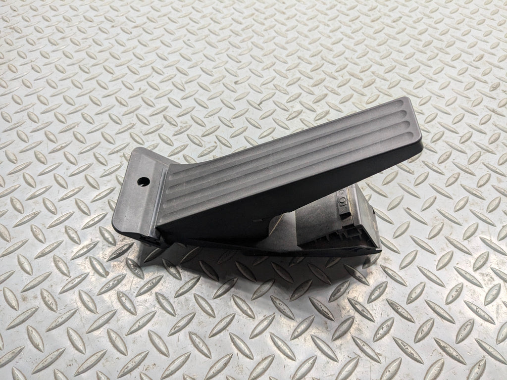 2013 - 2015 BMW X1 OEM GAS ACCELERATOR THROTTLE FOOT PEDAL SENSOR ASSEMBLY