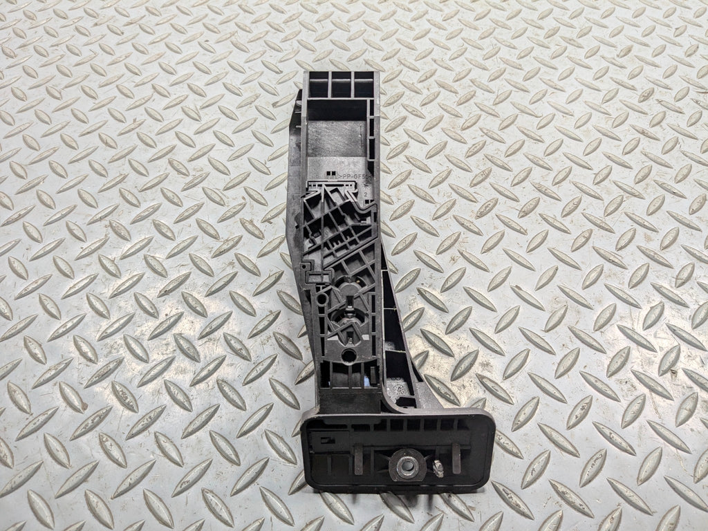 2013 - 2015 BMW X1 OEM GAS ACCELERATOR THROTTLE FOOT PEDAL SENSOR ASSEMBLY