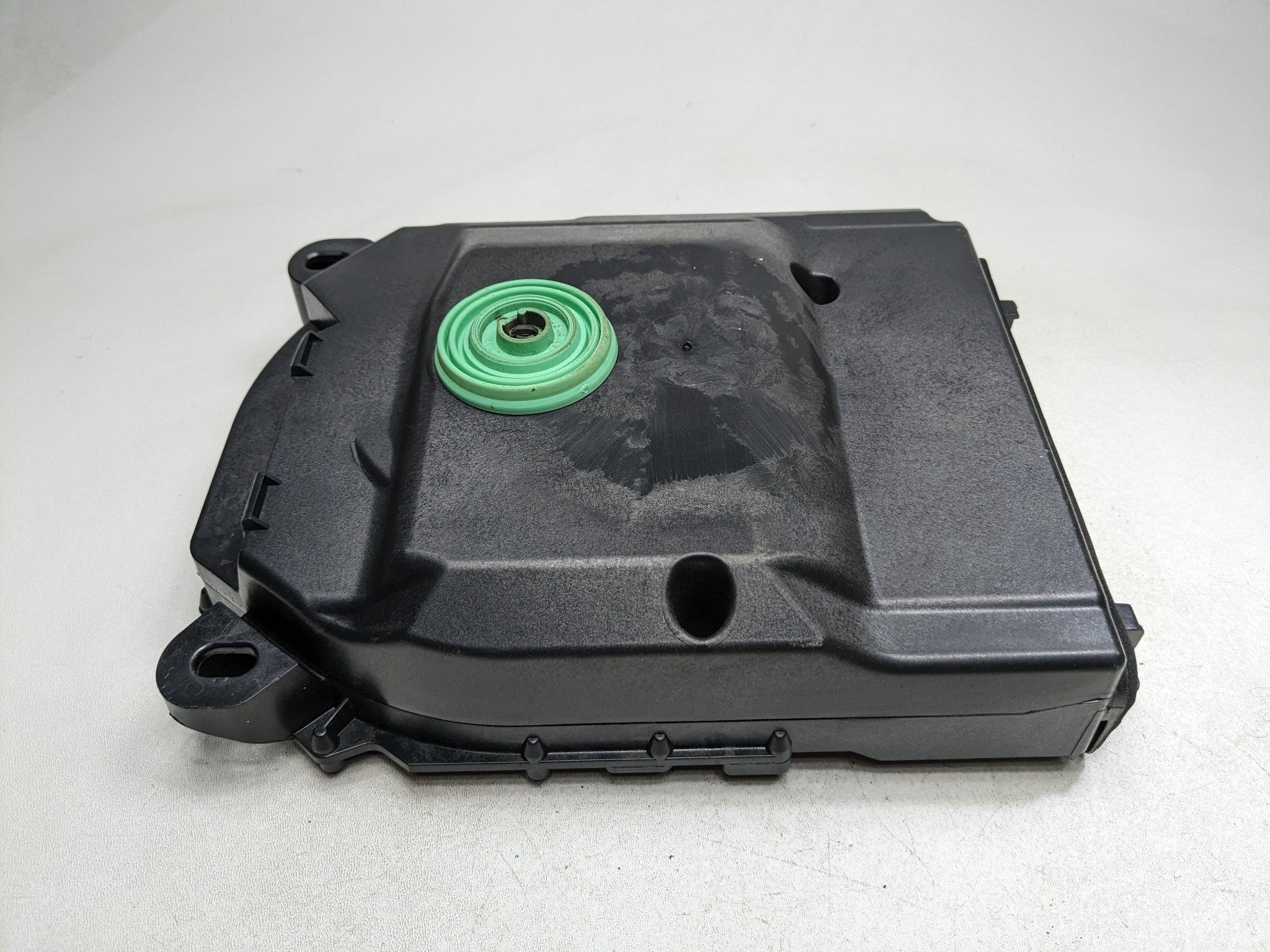 2013 - 2015 BMW X1 OEM AUDIO BASE SUBWOOFER SPEAKER FRONT LEFT DRIVER SIDE