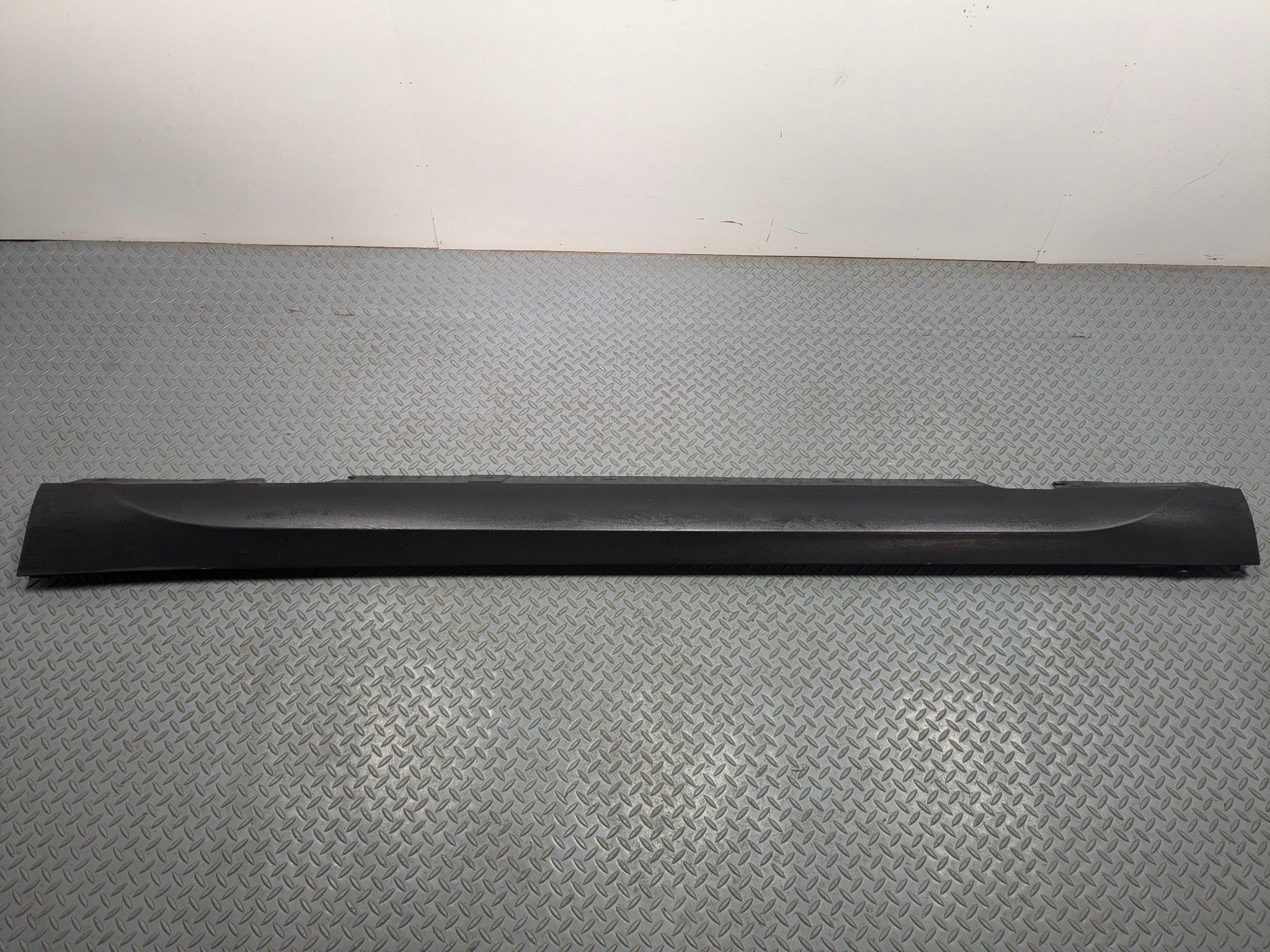 2013 - 2015 BMW X1 OEM SKIRT MOLDING ROCKER COVER PANEL LEFT DRIVER SIDE