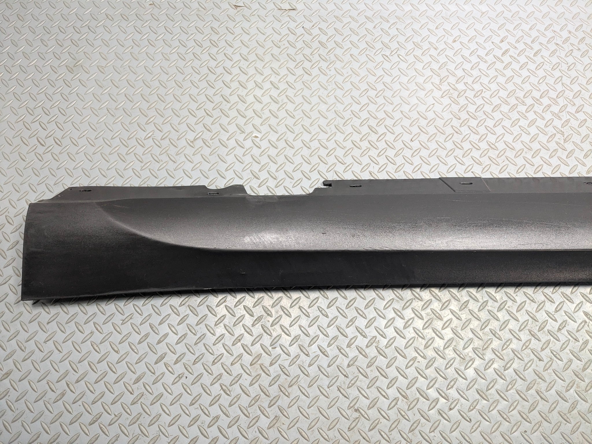 2013 - 2015 BMW X1 OEM SKIRT MOLDING ROCKER COVER PANEL LEFT DRIVER SIDE