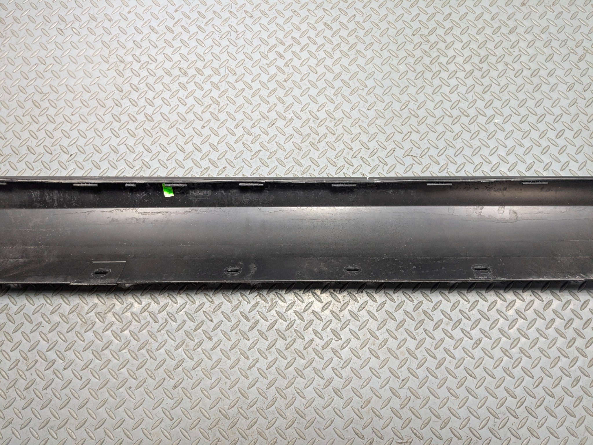 2013 - 2015 BMW X1 OEM SKIRT MOLDING ROCKER COVER PANEL LEFT DRIVER SIDE