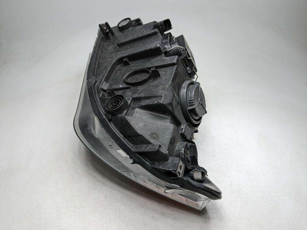 2013 - 2015 BMW X1 OEM XENON HEADLAMP ASSEMBLY FRONT RIGHT PASSENGER SIDE