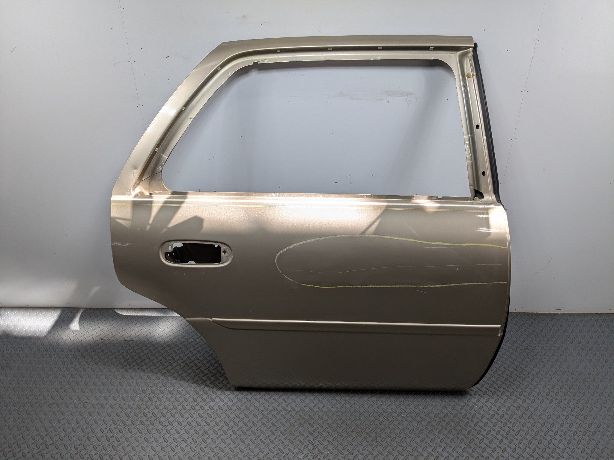2000 - 2005 CADILLAC DEVILLE OEM DOOR SHELL PANEL LIGHT CASHMERE REAR RIGHT SIDE
