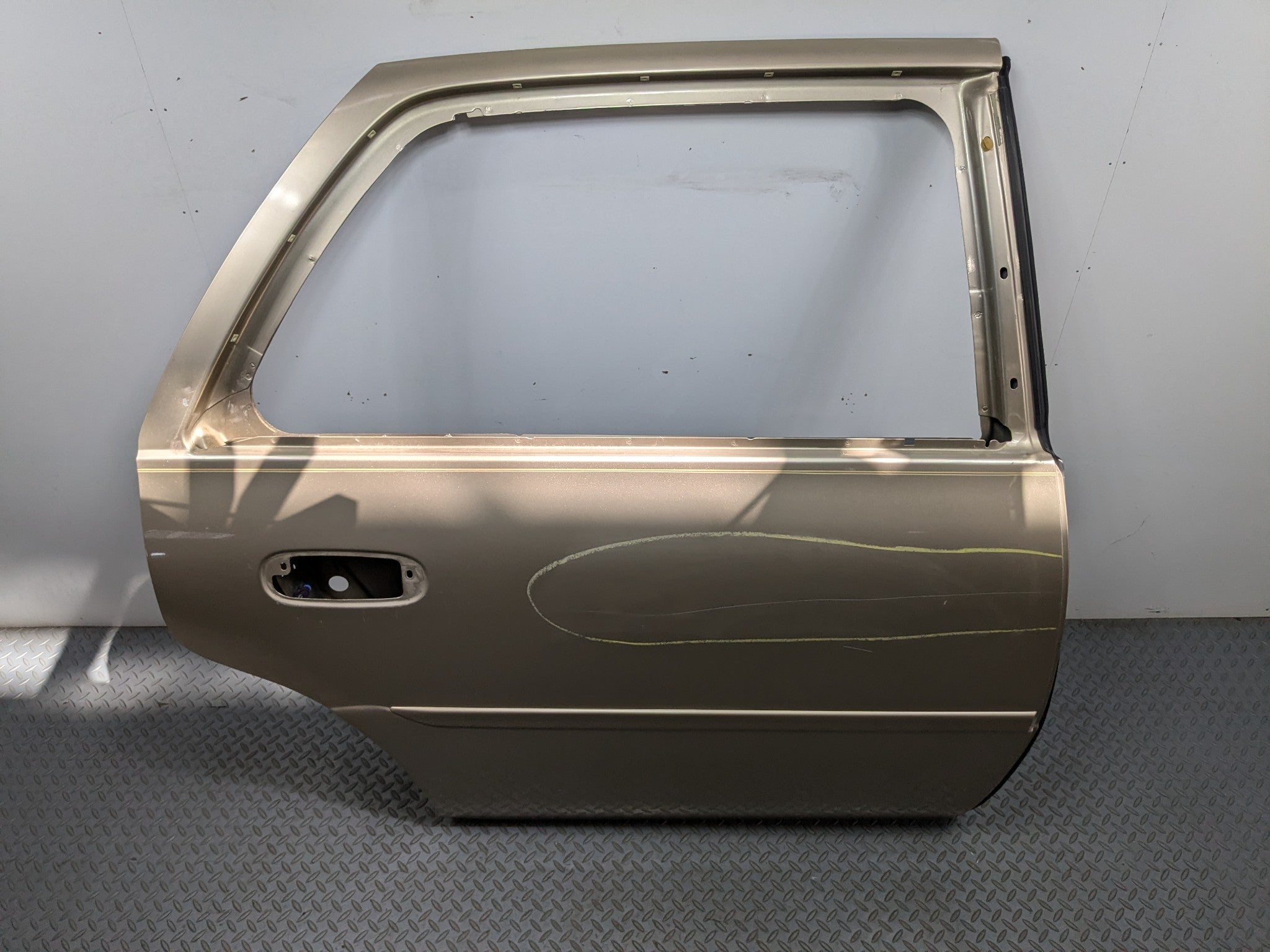 2000 - 2005 CADILLAC DEVILLE OEM DOOR SHELL PANEL LIGHT CASHMERE REAR RIGHT SIDE