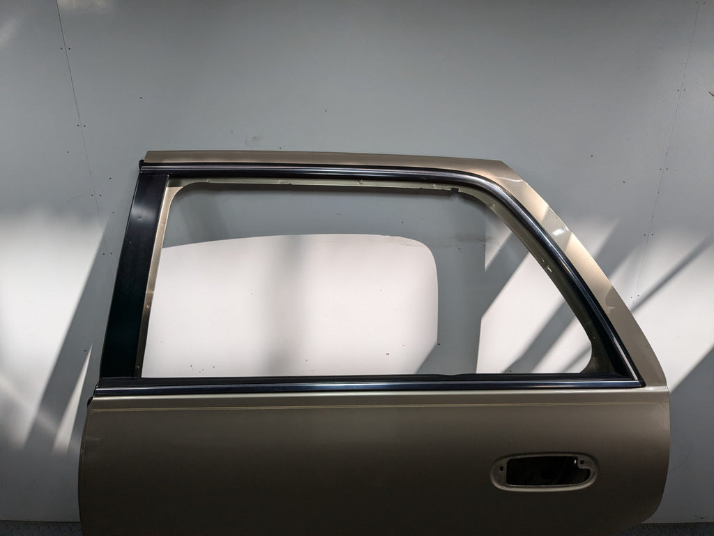 2000 - 2005 CADILLAC DEVILLE OEM DOOR SHELL PANEL LIGHT CASHMERE REAR LEFT SIDE