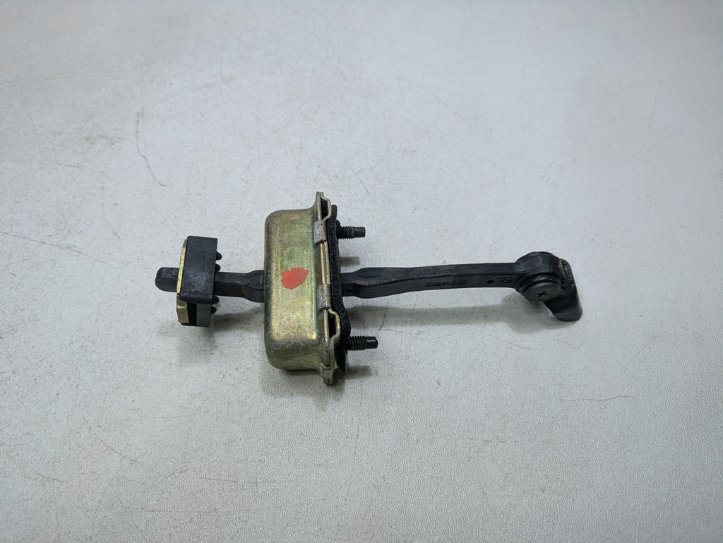 00 - 05 CADILLAC DEVILLE OEM DOOR CHECK STRAP STOPPER REAR RIGHT PASSENGER SIDE