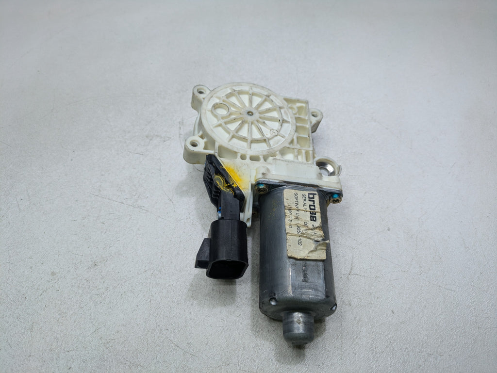 2000 - 2005 CADILLAC DEVILLE OEM POWER WINDOW MOTOR ASSEMBLY FRONT RIGHT SIDE
